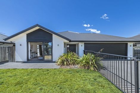 Photo of property in 143 Infinity Drive, Pegasus, 7612