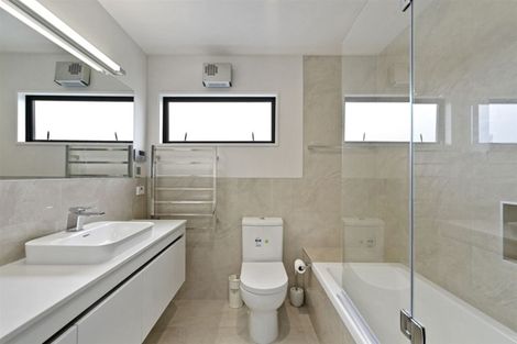 Photo of property in 5 Skyedale Drive, Harewood, Christchurch, 8051