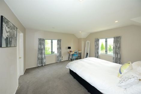 Photo of property in 95 Abberley Crescent, St Albans, Christchurch, 8014