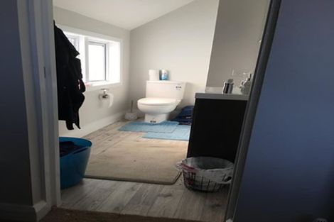 Photo of property in Drummond Street Flats, 17/19 Drummond Street, Mount Cook, Wellington, 6021