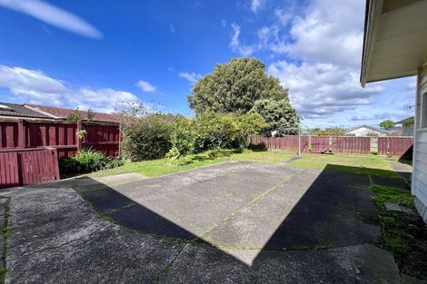 Photo of property in 33 Mcleod Road, Henderson, Auckland, 0612