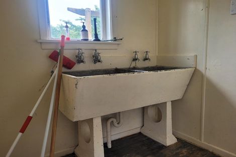 Photo of property in 38 Woodward Street East, Featherston, 5710