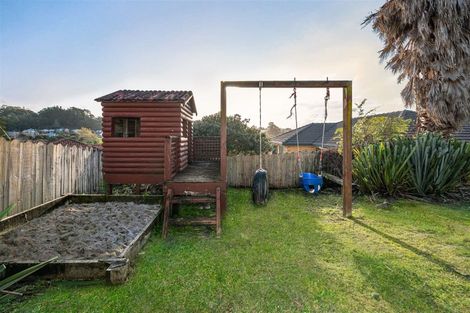 Photo of property in 6 Xena Way, Henderson, Auckland, 0612