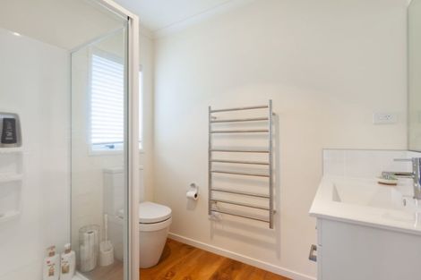 Photo of property in 20 Fuller Street, Papamoa Beach, Papamoa, 3118