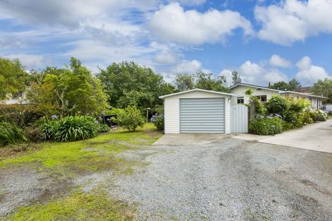 Photo of property in 20a Blue Mountains Road, Silverstream, Upper Hutt, 5019