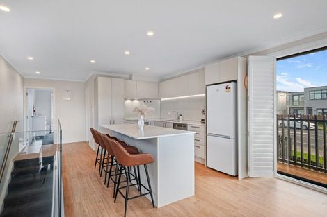 Photo of property in 1 Nugget Avenue, Hobsonville, Auckland, 0616