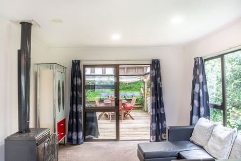 Photo of property in 14 Westhaven Drive, Tawa, Wellington, 5028