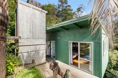 Photo of property in 18 Adlor Hill Road, Port Charles, Coromandel, 3584