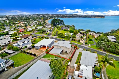 Photo of property in 2/19 Tindalls Bay Road, Tindalls Beach, Whangaparaoa, 0930