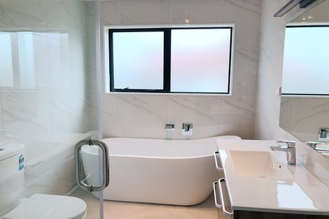 Photo of property in 21 Fairleigh Avenue, Mount Albert, Auckland, 1025