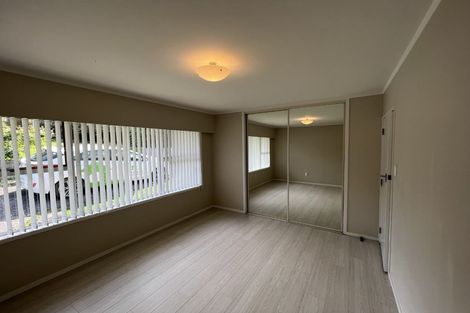 Photo of property in 2/52 Bentley Avenue, Glenfield, Auckland, 0629