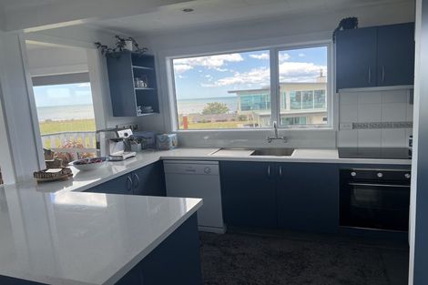 Photo of property in 10 Rimu Street, Kaka Point, Balclutha, 9271