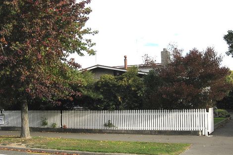 Photo of property in 47 Maidstone Road, Ilam, Christchurch, 8041