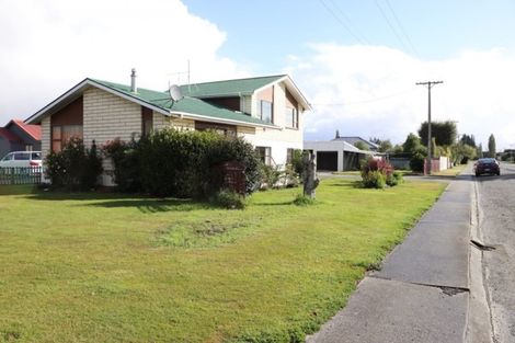 Photo of property in 40 Kent Street, Riversdale, 9776