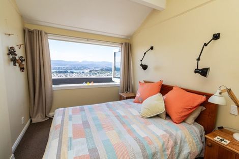 Photo of property in 16 Fortunatus Street, Brooklyn, Wellington, 6021