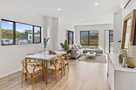 Photo of property in 20 Waka Street, Albany Heights, Auckland, 0632