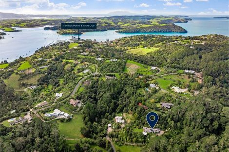 Photo of property in 16 Mccallum Drive, Sandspit, Warkworth, 0982