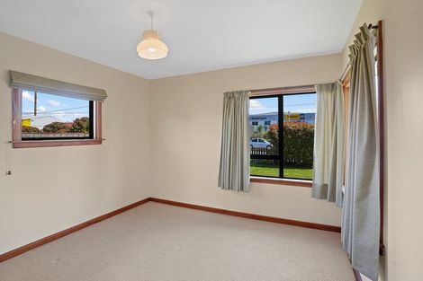 Photo of property in 27 Branston Street, Hornby, Christchurch, 8042
