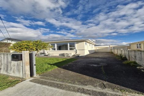Photo of property in 3 Kings Drive, Levin, 5510