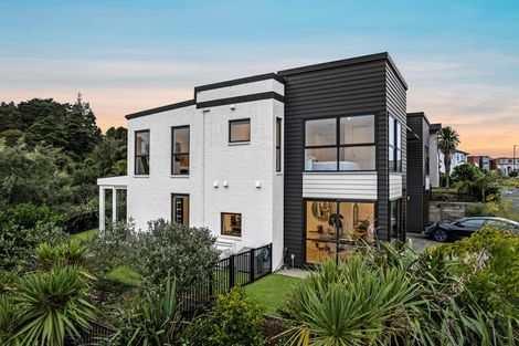 Photo of property in 4 Matairangi Avenue, Totara Heights, Auckland, 2105