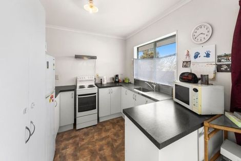 Photo of property in 1/11 Solveig Place, Randwick Park, Auckland, 2105