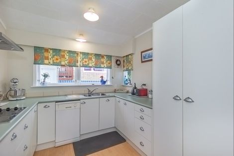 Photo of property in 12 Regal Street, Levin, 5510
