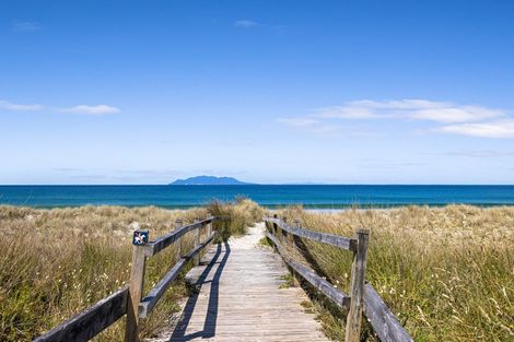 Photo of property in 61 Kewai Street, Omaha, 0986