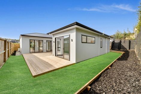 Photo of property in 12 Rongoa Maori Way, Pukekohe, 2120