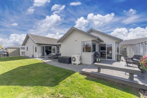 Photo of property in 11 The Circle, Nukuhau, Taupo, 3330