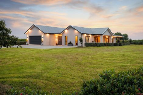 Photo of property in 581 Lethbridge Road, Halcombe, Feilding, 4775