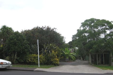Photo of property in 3/22 Kaipatiki Road, Glenfield, Auckland, 0629