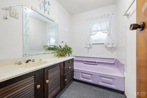 Photo of property in 11 John Street, Petone, Lower Hutt, 5012