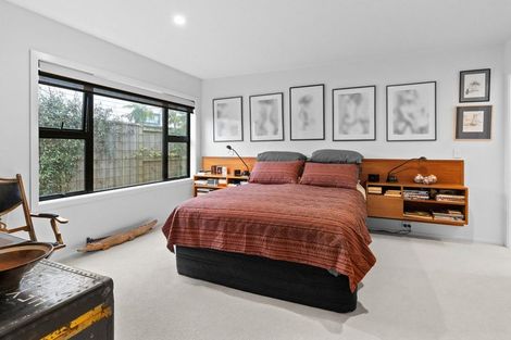 Photo of property in 6 Kingi Te Ahoaho Place, Otaki, 5512