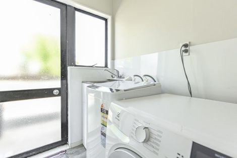 Photo of property in 1222a Cunningham Crescent, Mayfair, Hastings, 4122