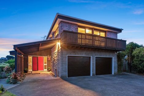 Photo of property in 3 Anaru Street, Raumati Beach, Paraparaumu, 5032