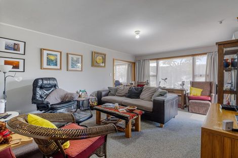 Photo of property in 11 Reynolds Avenue, Bishopdale, Christchurch, 8053