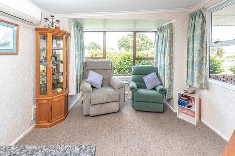 Photo of property in 10 Gonville Avenue, Gonville, Whanganui, 4501