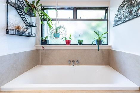 Photo of property in 70 Westholme Street, Strowan, Christchurch, 8052