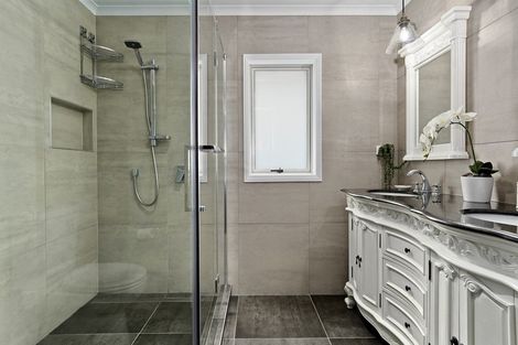 Photo of property in 26 Valley View, Bethlehem, Tauranga, 3110