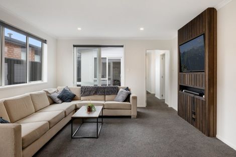 Photo of property in 9 Empire Crescent, Papamoa, 3118