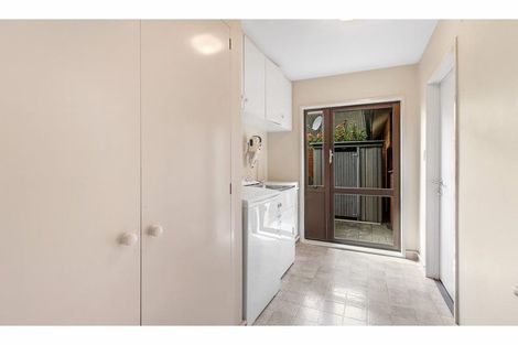 Photo of property in 2/35 Glenburn Place, Avonhead, Christchurch, 8042