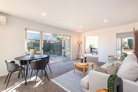 Photo of property in 45 Showgate Avenue, Sockburn, Christchurch, 8042