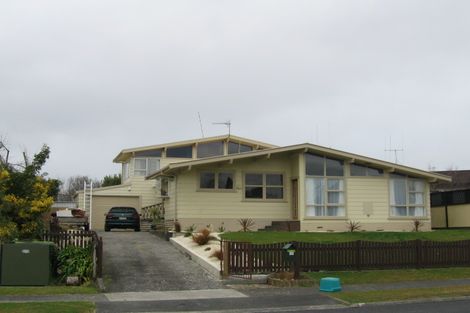 Photo of property in 27 Michael Avenue, Dinsdale, Hamilton, 3204