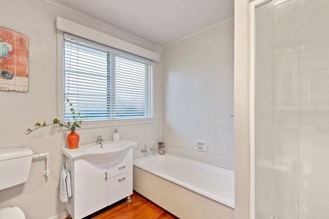 Photo of property in 1/172 Centaurus Road, Saint Martins, Christchurch, 8022