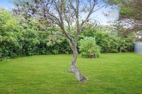 Photo of property in 10 Churchill Crescent, Foxton, 4814