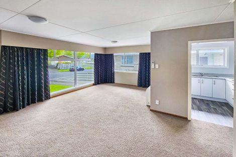 Photo of property in 2 Ferretti Grove, Avalon, Lower Hutt, 5011