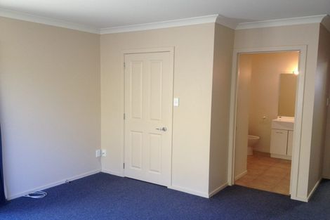 Photo of property in 76 Erlestoke Crescent, Churton Park, Wellington, 6037