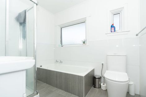 Photo of property in 94 Fox Street, Hamilton East, Hamilton, 3216