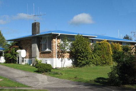 Photo of property in 11 Dunkeld Place, Tokoroa, 3420