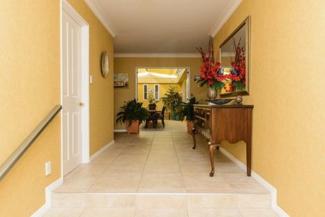 Photo of property in 40-42 Waikawa Road, Picton, 7220